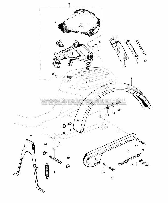 F7 - SELLE ET GARDE-BOUE ARRIERE