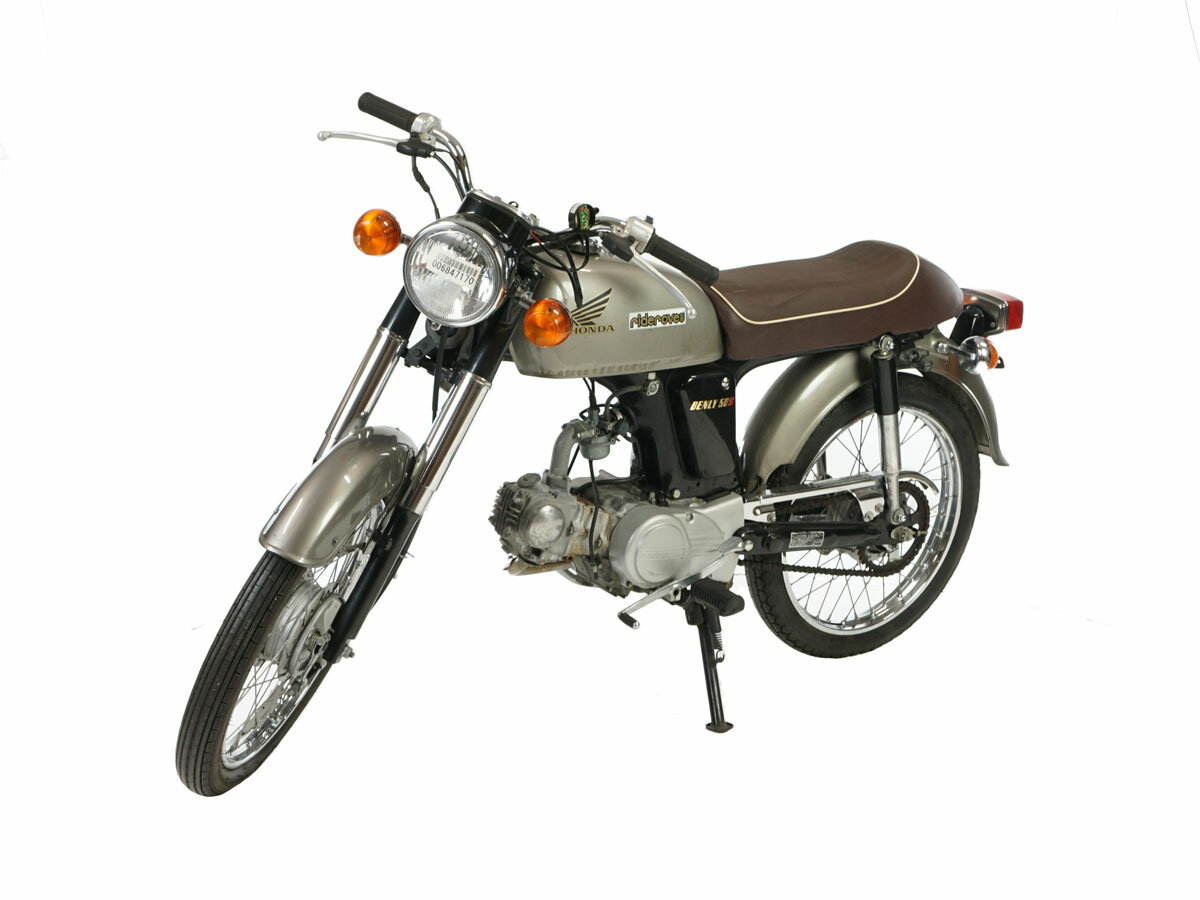 VENDU! Honda CD50s, silver, 16800km