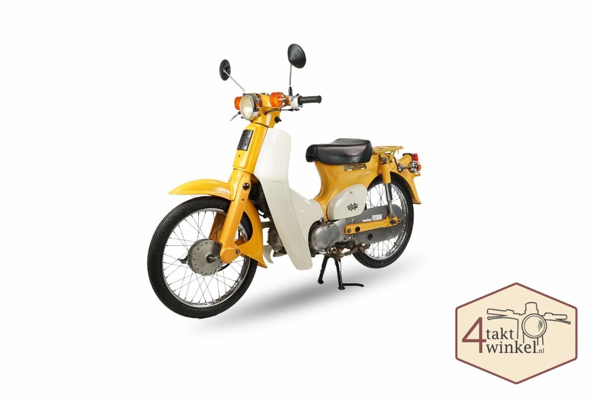 VENDU ! Honda C50 NT Japonais, Jaune, 4358 km,  Immatriculation n&eacute;erlandaise