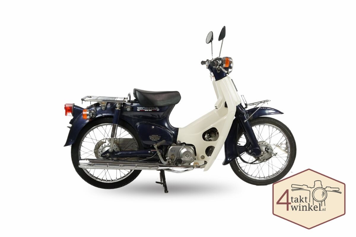 VENDU ! Honda C50 NT Japonais, Pourpre, 5191 km, immatriculation n&eacute;erlandaise