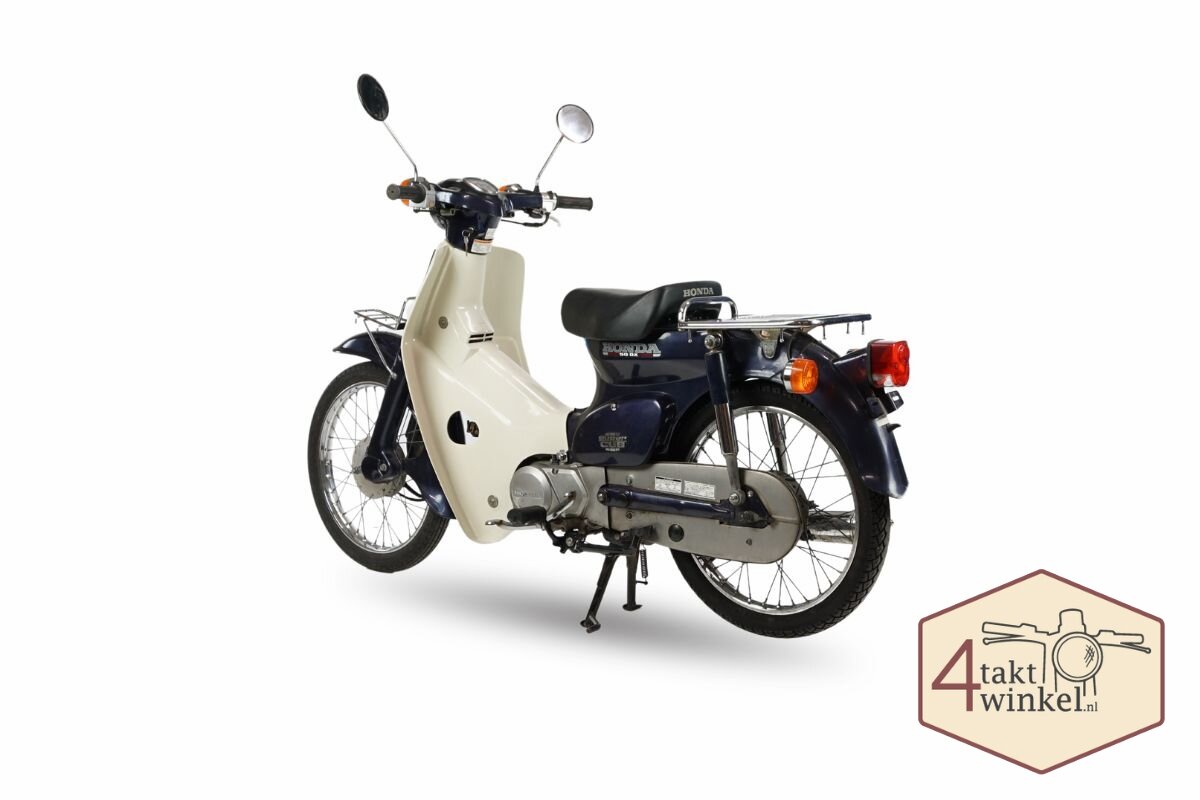 VENDU ! Honda C50 NT Japonais, Pourpre, 5191 km, immatriculation n&eacute;erlandaise