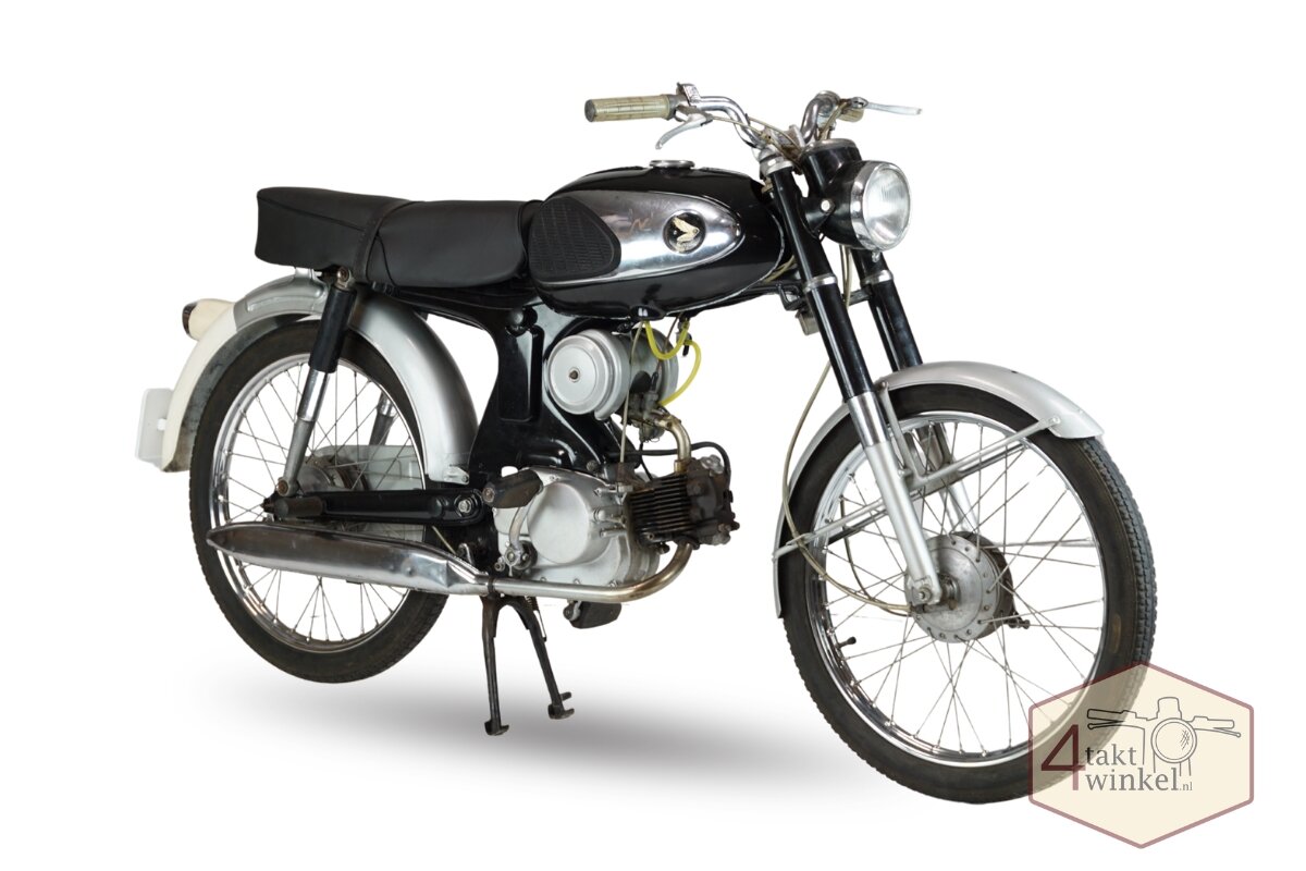 Honda C320s, noir