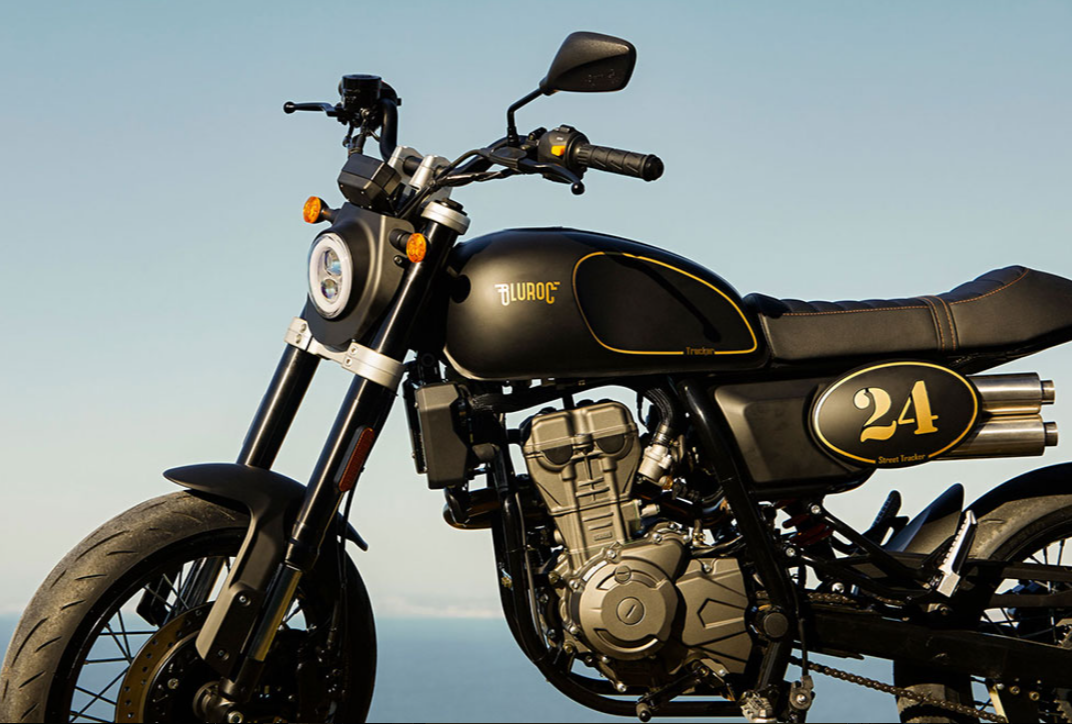 Bluroc Tracker 125cc, euro 5, Gold-Black