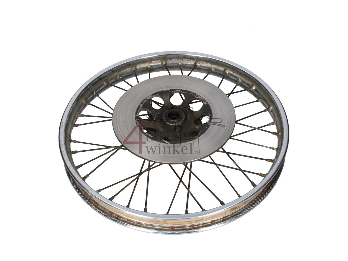 Roue avec disque de frein, CB50j, origine Honda, produit utilis&eacute;