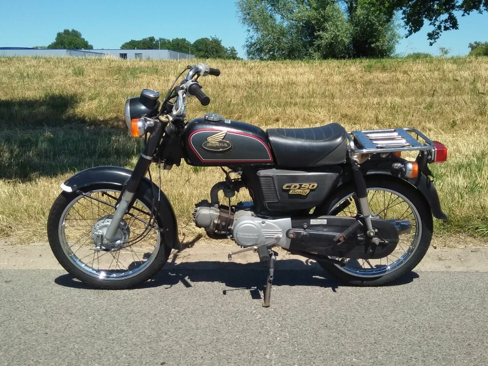 SOLD! Honda CD90 Japanese 18156 km, with papers