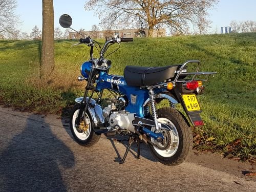 VERKOCHT ! Skyteam, 50cc, Dax, 225km, blauw