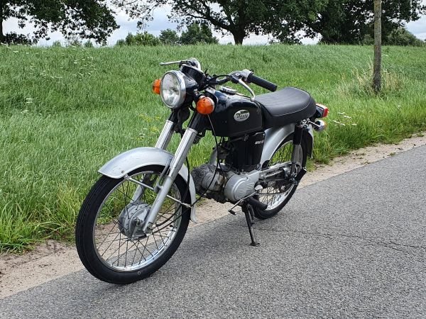 VENDU! Honda CD50s benly Japanese, black, 22487 km, with papers