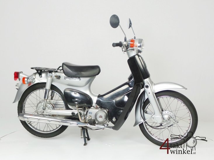 VENDU ! Honda C50 NT Japanese, silver, 12274 km, with papers