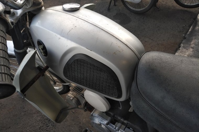 VENDU! Honda CL90, 2573km, 1969