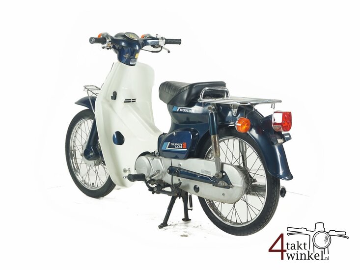 VENDU Honda C50, green, 8121km