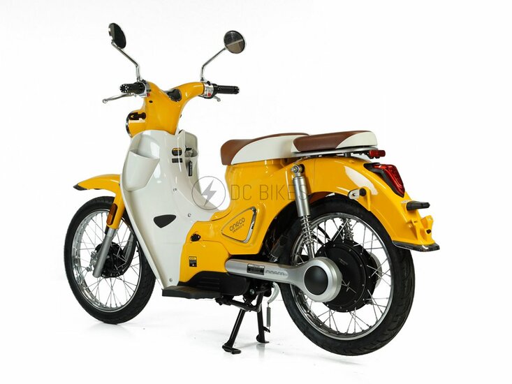 Etalian Classic, 1500w, electric, vintage yellow