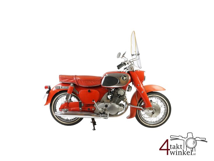 Honda CA78 Dream, red, 10923km, avec d&#039;immatriculation