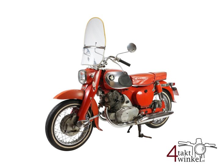 Honda CA78 Dream, red, 10923km, avec d&#039;immatriculation