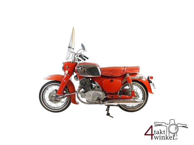 Honda CA78 Dream, red, 10923km, avec d&#039;immatriculation