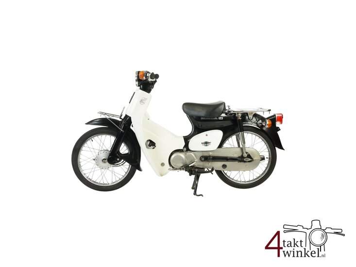 Sold! Honda C50 NT, noir, 13178km