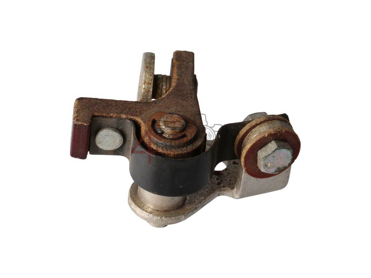 Vis platin&eacute;es C310, C320, axe 4mm, d'origine Honda