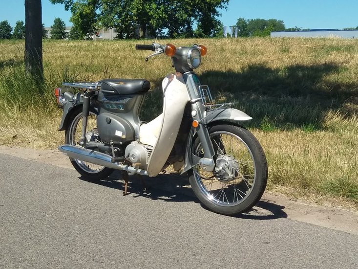 VERKOCHT Honda C90 K1 Japans, 10218 km, met kenteken!