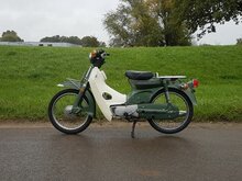 Verkocht! Honda C70 K1 Japans, groen, 8332km, met kenteken