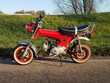 VERKOCHT ! Skyteam, 50cc, Dax, 8548km, rood