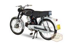 Honda C320s, noir