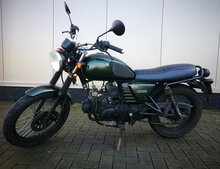 Hanway Raw 50, moto &agrave; restaurer