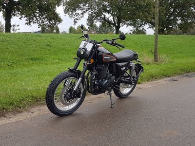 Mash Dirt Track, 650cc