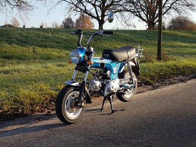 VERKOCHT ! Skyteam, 50cc, Dax, 225km, blauw