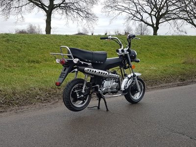 Verkocht! Zhenhua Dax 50cc, EFI, Euro4, Zwart