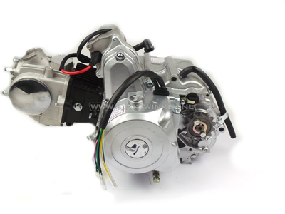 Motorblok, 50cc, handkoppeling, 4-bak, startmotor boven, zilver