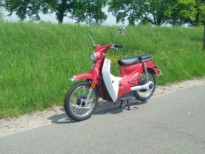 Vendu! Cineco E-Classic, 1000w, Electrique, Rouge