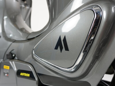 Motron Cubertino 1500w, electric, graphite grey