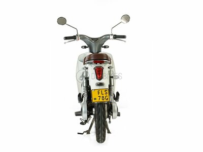 VENDU! Motron Cubertino 1500w, electric, white, 1050km