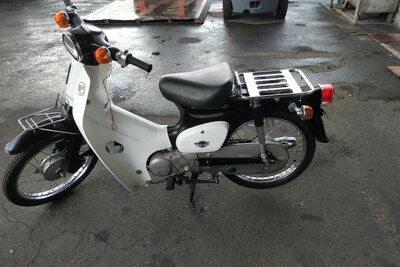 Honda C50 NT, noir, 13178km