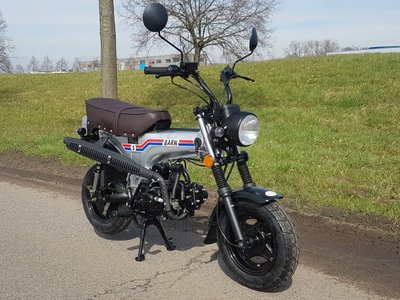 ÉPUISÉ! Skymax , 50cc, EFI, Limited edition, Barn