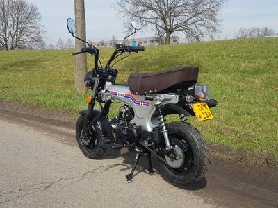 ÉPUISÉ! Skymax , 50cc, EFI, Limited edition, Barn