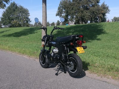 ÉPUISÉ! Skymax Flat Line, EFI, 50cc, Euro4, Dark