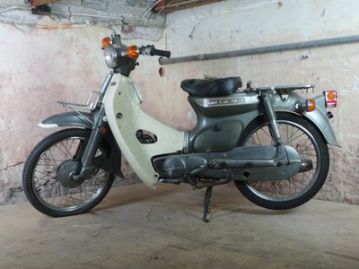 Honda C70 K1 Japanese, gray, 10406 km