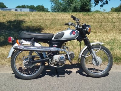 VERKOCHT ! Honda CL50 Japans 19087 km, met kenteken!