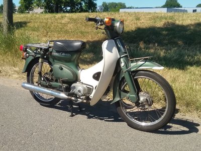 Honda C90 K1 Japanese, 51468 km, green, with papers!